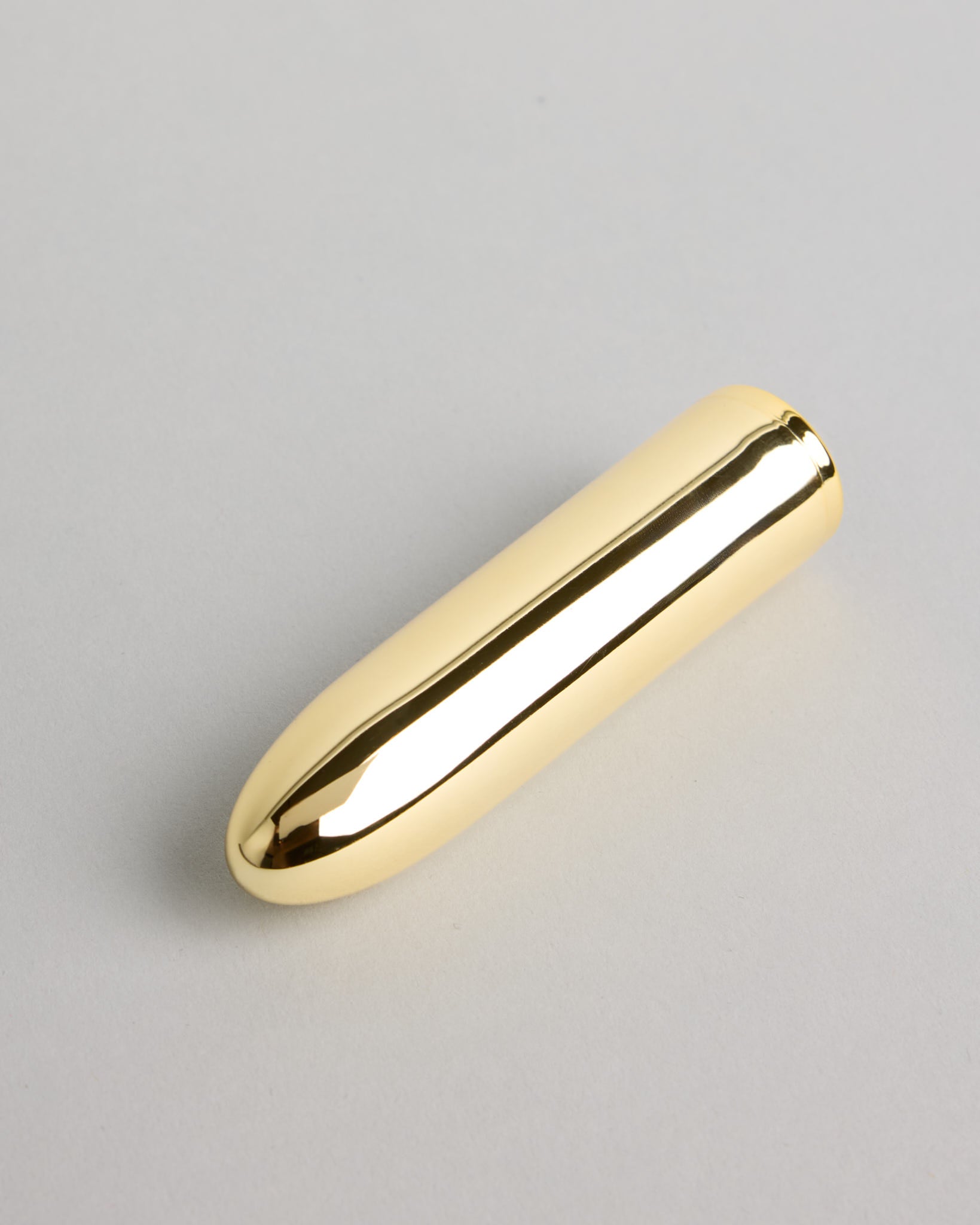 The Belle Crowd-Pleaser Mini Massager : Gold