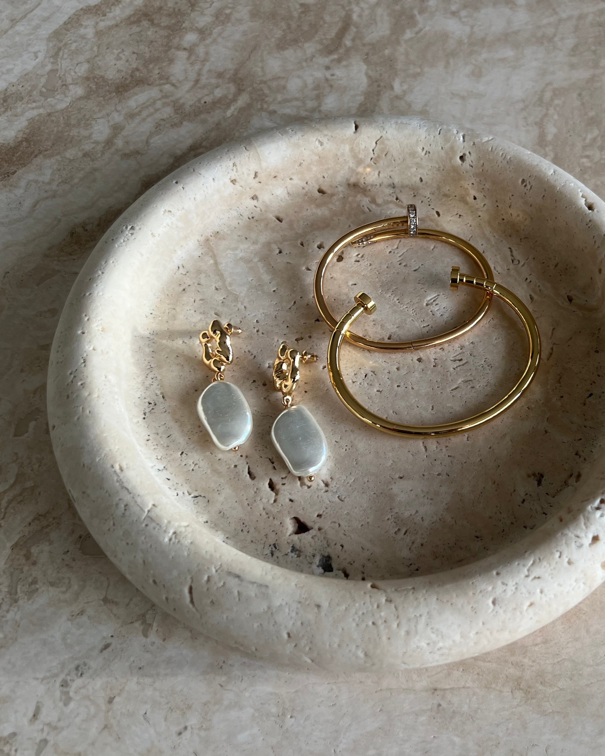 The Alaïa Gold-Plated Bracelet : Gold