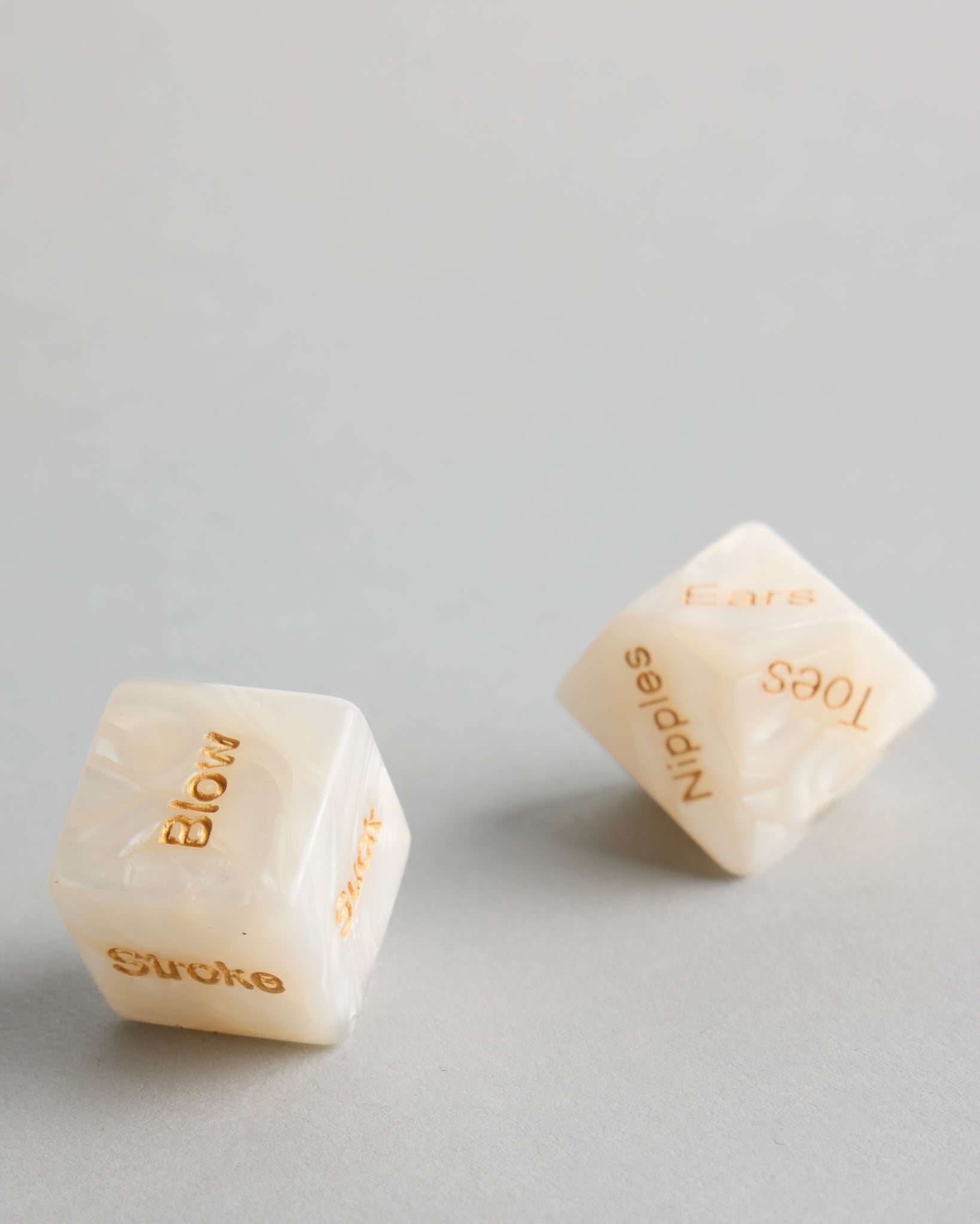 The Stephanie Sensual Dice : Pearl